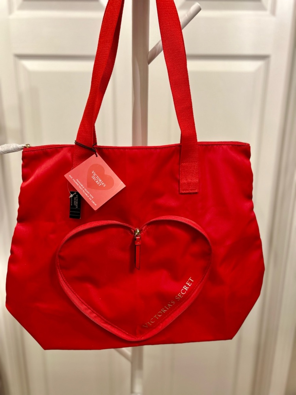 Victoria’s Secret Valentine’s Day Packable Heart Tote